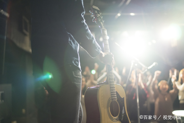 适合内向老实女生的10种工作  女生最吃香的十大职业