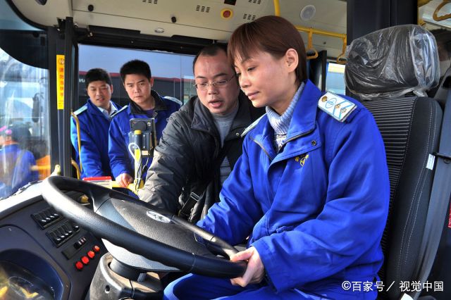 现在学什么手艺最好也最能挣钱  学什么一门技术最快能挣钱又好