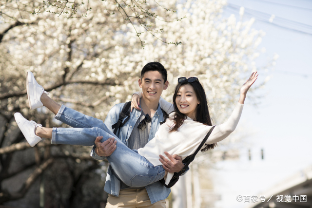 巨蟹男会有多宠天秤女  巨蟹座男生和天平座女生配吗