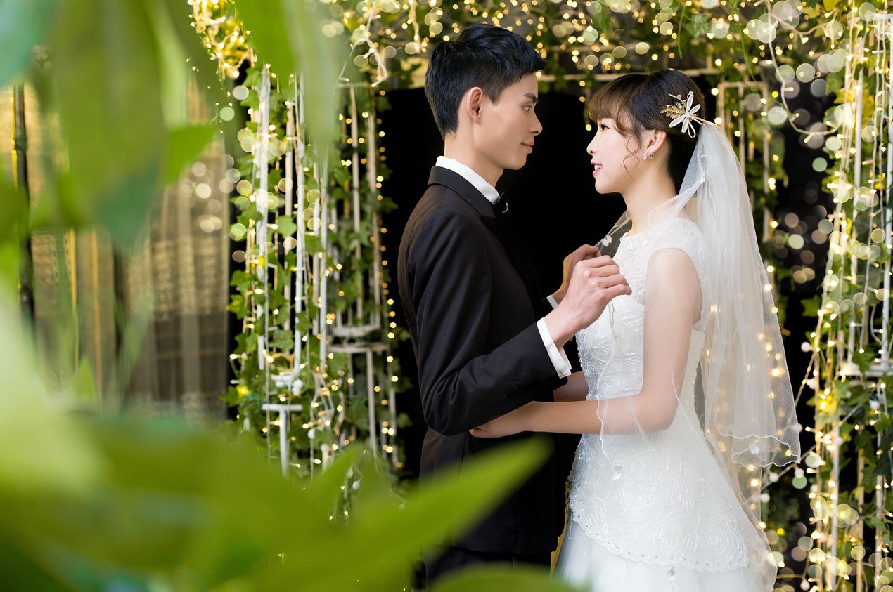 96年男命与99年女命结婚合适吗？